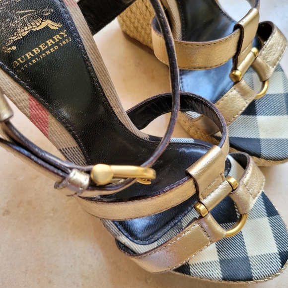 Burberry Haymarket Check Wedge Espadrille - Picture 9 of 16